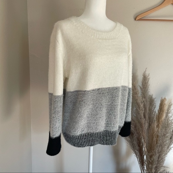 FATE | NWT | Cozy Neutral Striped Soft Crewneck Sweater - Picture 2 of 10